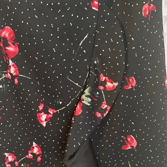 Le Château Black Floral Off-Shoulder Asymmetrical Dress - Picture 5 of 16